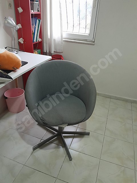 Ikea SKRUVSTA çalışma sandalyesi