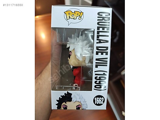 Movies & TV Series / Funko pop Cruella Disney Villain on