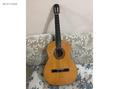 klasik gitar en uygun kustom gitar fiyatlari sahibinden com da 975716599