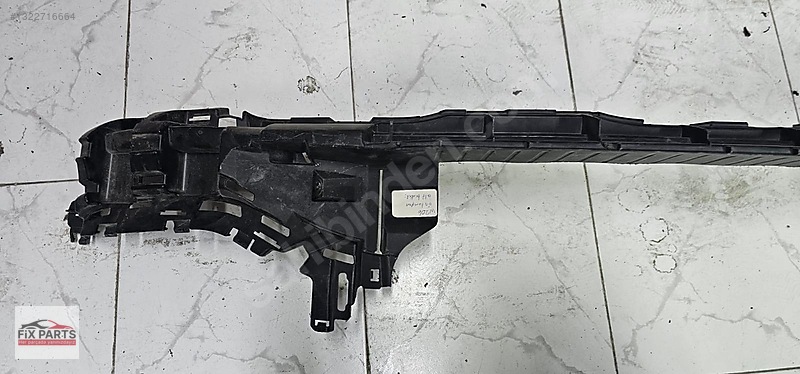 Mercedes C Tampon Braketi (Ön)