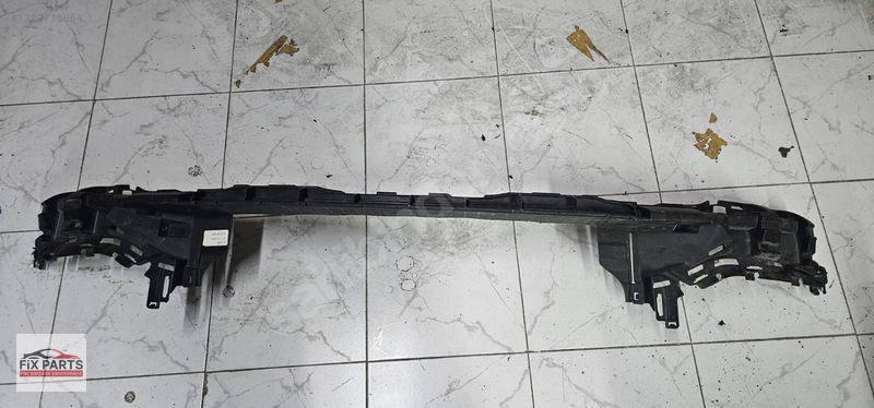 Mercedes C Tampon Braketi (Ön)