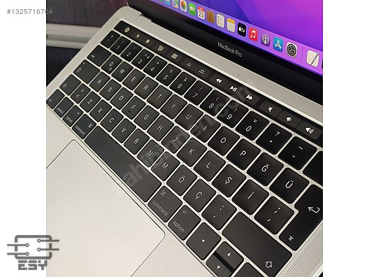 Apple Macbook / Macbook Pro 13 inc 2016 Touchbar i5 8GB RAM 256GB