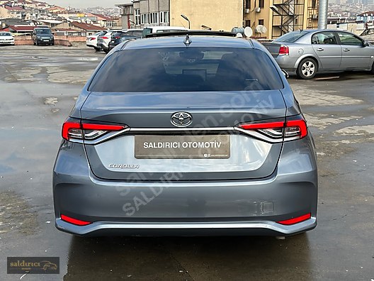 Vasıta / Otomobil / Toyota / Corolla / 1.5 / Flame X-Pack