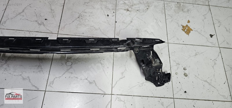 Mercedes E Tampon Braketi (Ön)