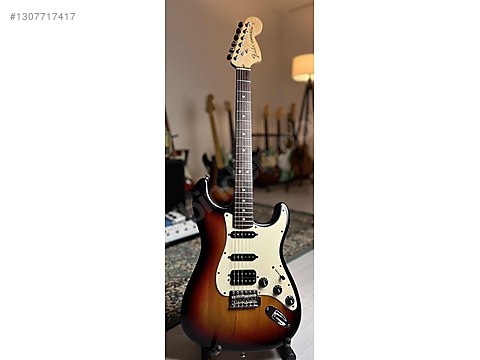 American Fender Highway One Stratocaster HSS (2008) on sahibinden