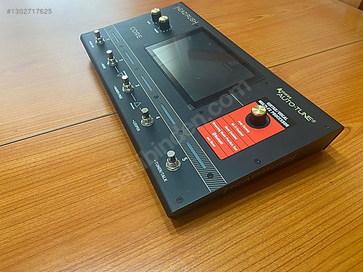 Headrush Core - Prosesör ve Diğer Enstrüman Yan Ekipmanları Headrush Core - Prosesör ve Diğer Enstrüman Yan Ekipmanları