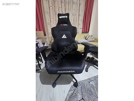 Used & Brand New Items / Gaming & Gamers Exclusive / Gaming Equipment / Gaming Chair
