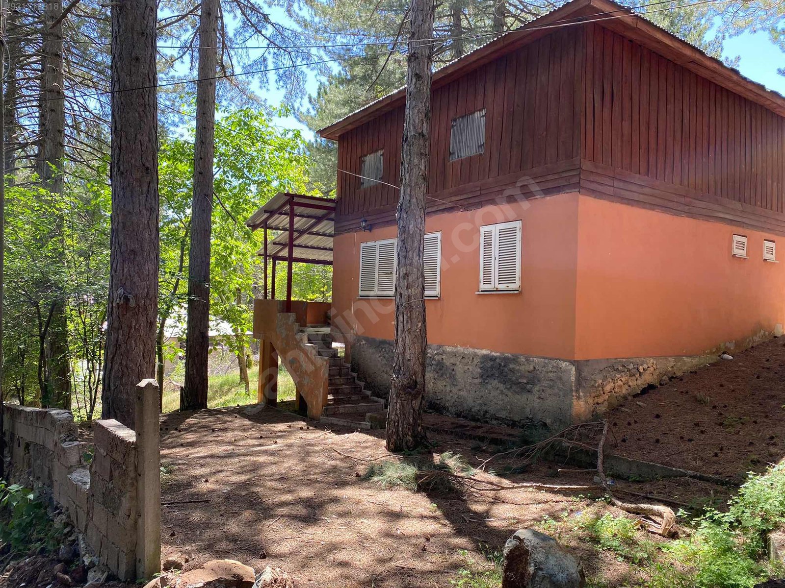 Zorkun Küreci�de 800 m2 arsalı satılık yayla evi Satılık Yazlık