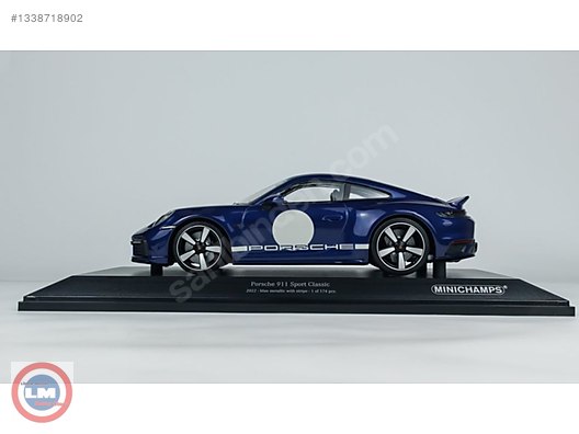 Minichamps Diecast Model 1:18 Porsche Araba - 1338718902
