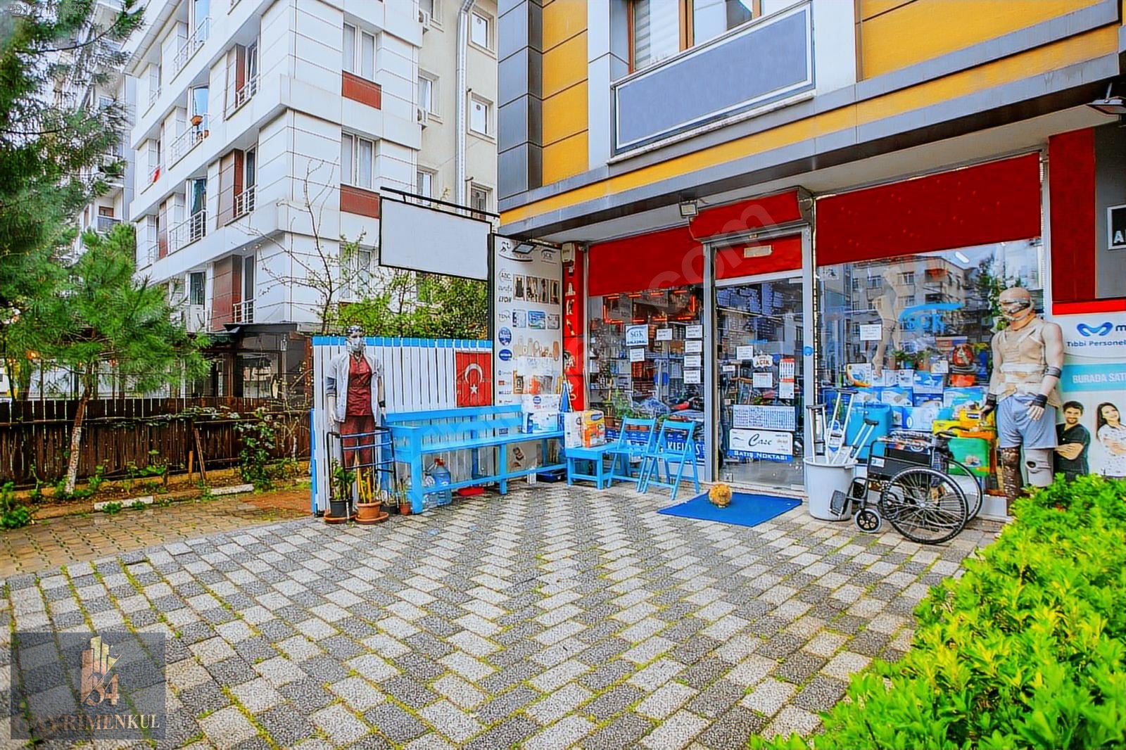 KARTAL�DA KİRACILI İSKANLI SATILIK FIRSAT DÜKKAN