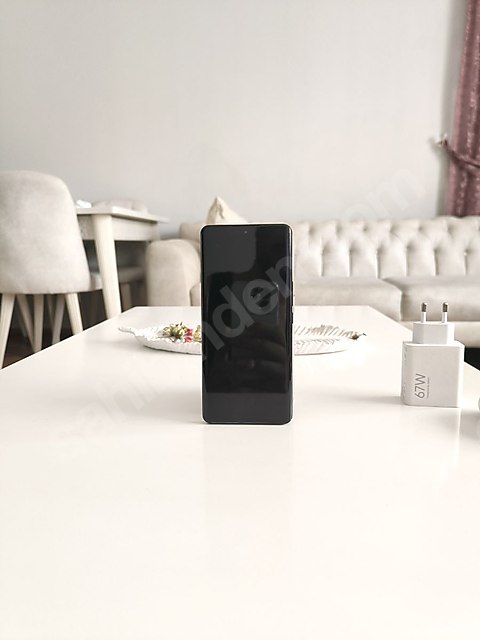 Mi 12S Ultra 256 GB Sıfırdan Farksız