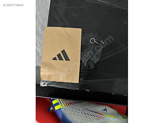 İkinci El ve Sıfır Alışveriş / Spor / Takım Sporları / Futbol / Krampon & Ayakkabı