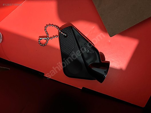 Çivili Beyaz 40.5 Numara Adidas Krampon & Ayakkabı