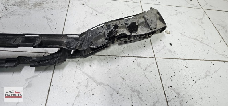 Mercedes E Tampon Braketi (Ön)