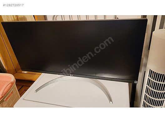 Used & Brand New Items / Computers / Monitors / LED & LCD Monitör