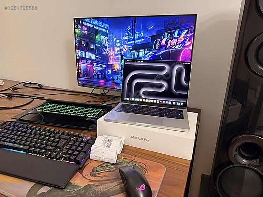 Used & Brand New Items / Computers / Laptops & Notebooks / Laptops / Apple Macbook