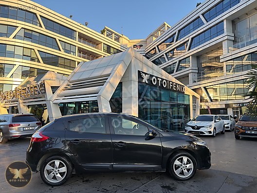 OTOFENİX 2012 RENAULT MEGANE 1.5 DCI DYNAMIQUE 194.500 KM