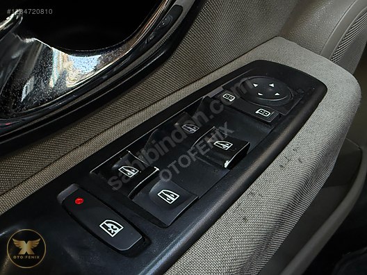 OTOFENİX 2012 RENAULT MEGANE 1.5 DCI DYNAMIQUE 194.500 KM