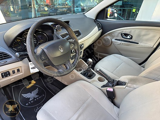 OTOFENİX 2012 RENAULT MEGANE 1.5 DCI DYNAMIQUE 194.500 KM