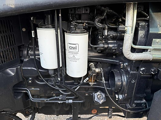 Machinery / Agricultural Machines / Tractors / New Holland / TR6.140