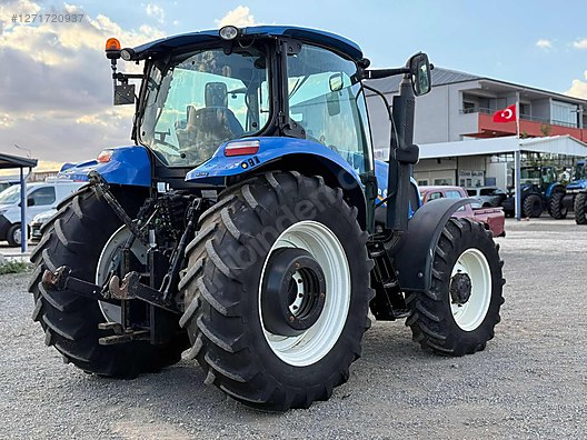 Machinery / Agricultural Machines / Tractors / New Holland / TR6.140