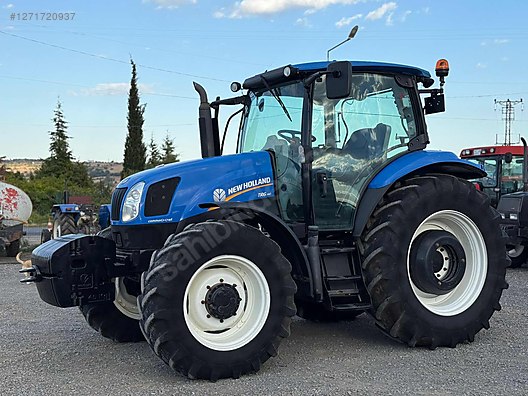 Machinery / Agricultural Machines / Tractors / New Holland / TR6.140