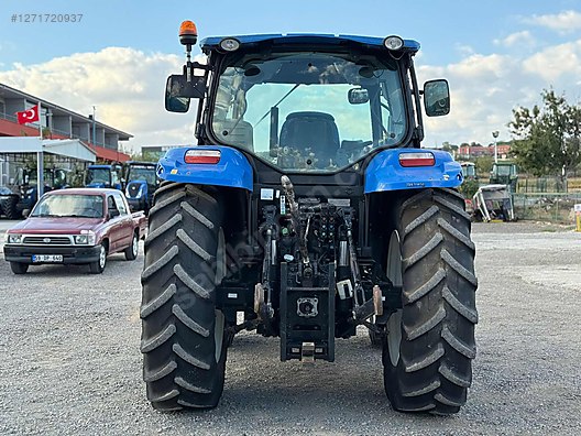 Machinery / Agricultural Machines / Tractors / New Holland / TR6.140