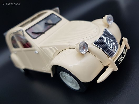 Maisto Diecast Model 1:18 Citroën Araba - 1297720960