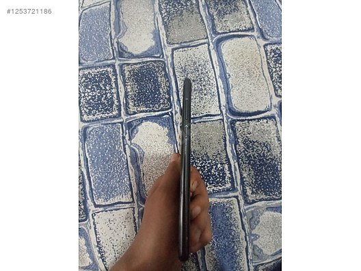 Used & Brand New Items / Cell Phones & Accessories / Cell Phones / Huawei / Y6 (2018)