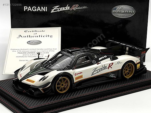 Autoart Diecast Model 1:18 Pagani Araba - 1311722656