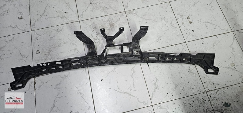 Mercedes E Tampon Braketi (Arka)
