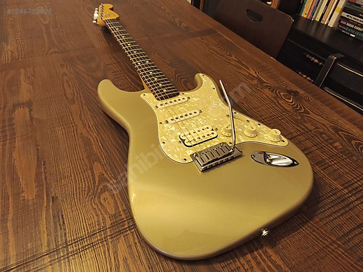 İkinci El ve Sıfır Alışveriş / Müzik / Müzik Aletleri / Telli Çalgılar / Gitar / Elektro