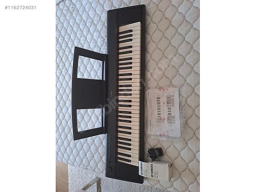 Yamaha piaggero store np11 midi