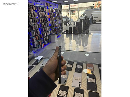 Used & Brand New Items / Cell Phones & Accessories / Cell Phones / Apple / iPhone 12