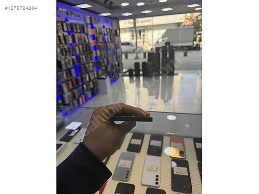 Used & Brand New Items / Cell Phones & Accessories / Cell Phones / Apple / iPhone 12