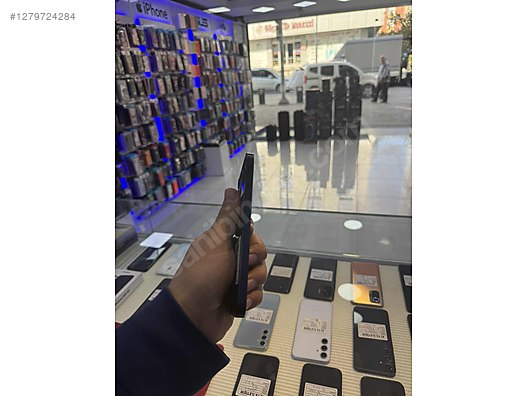 Used & Brand New Items / Cell Phones & Accessories / Cell Phones / Apple / iPhone 12