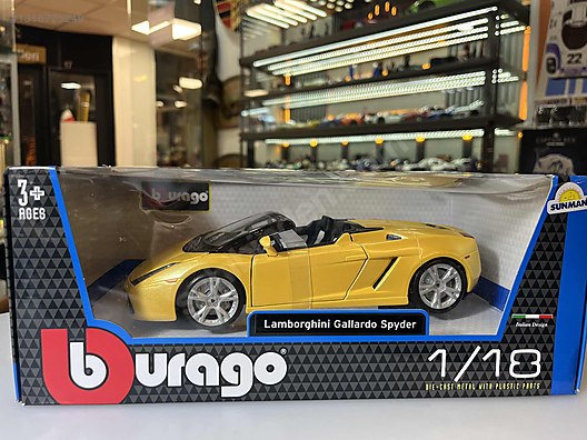 Bburago Diecast Model 1:18 Lamborghini Araba - 1316725249