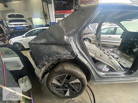 2025 MODEL HYUNDAİ SAĞ ÇAMURLUK