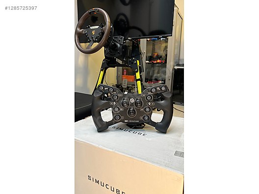 Used & Brand New Items / Gaming & Gamers Exclusive / Gaming Equipment / PC Game Racing Wheels