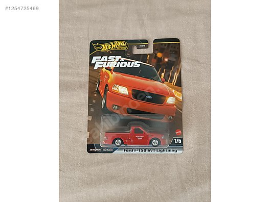 Hot Wheels Diecast Model 1:64 Ford Araba - 1254725469