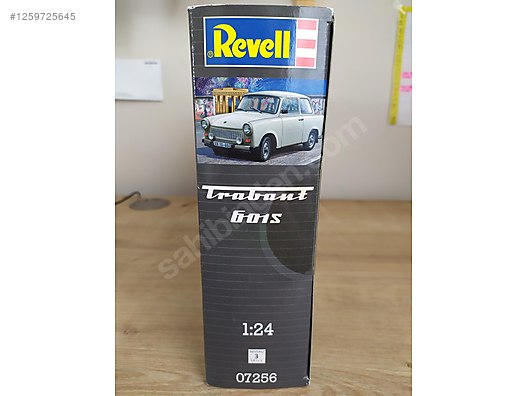REVELL 1/24 TRABANT 601 S ( DOĞU ALMAN KLASİĞİ ) - Plastik Kara