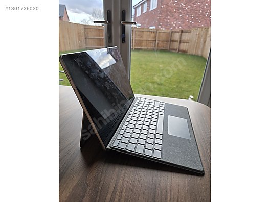 Microsoft / Surface Pro 8 / Surface Pro 8 I7 1185G7, 16GB RAM