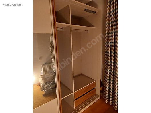 Used & Brand New Items / Home Decor / Furniture / Bedroom / Wardrobe