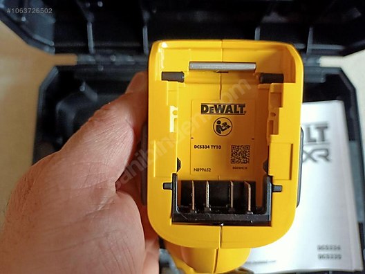DEWALT DCS334NT 18 VOLT ŞARJLI KÖMÜRSÜZ DEKUPAJ TESTERE DEWALT DCS334NT 18 VOLT ŞARJLI KÖMÜRSÜZ DEKUPAJ TESTERE