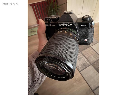 35 mm Film Cameras / Yashica / Yashica FX-3 Super 2000 + 70-210