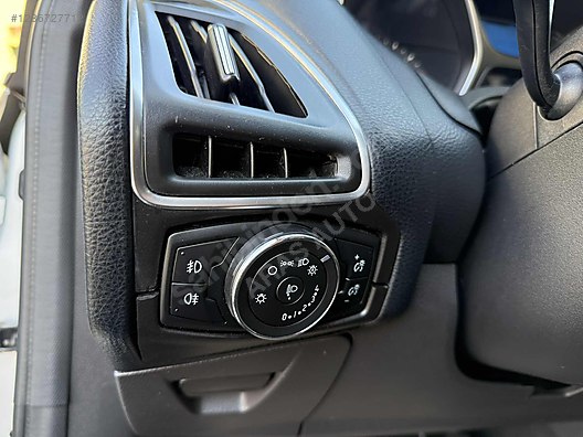 Vasıta / Otomobil / Ford / Focus / 1.6 TDCi / Titanium