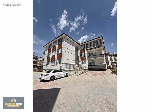 AHMET YESEVİ CAD. ÜZERİNDE SATILIK 3+1 SIFIR ARA KAT DAİRE #1286727954