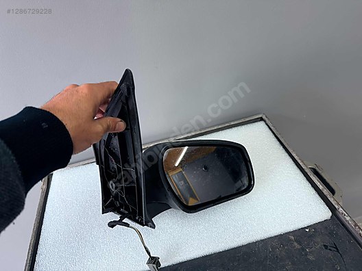 Vehicle Parts / Automotive Equipment / Spare Parts / Cars & SUVs / Hatches & Bodywork