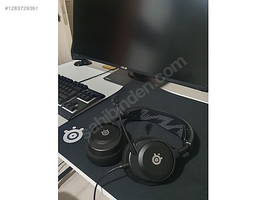 Used & Brand New Items / Computers / Peripherals / Headphones & Microphones