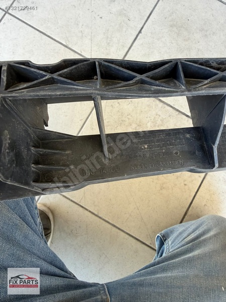 Mercedes E Ön Panel